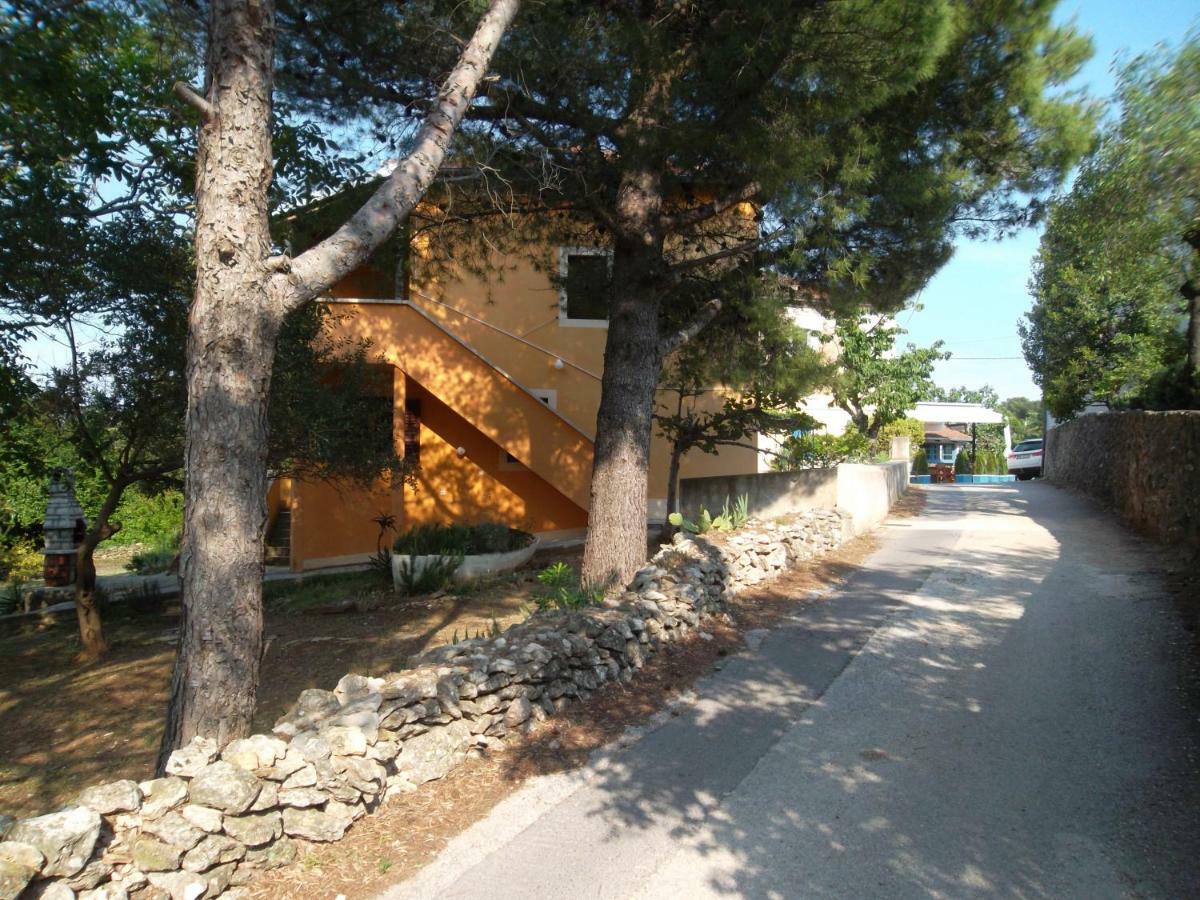 Hodak Apartment Нерезине Екстер'єр фото