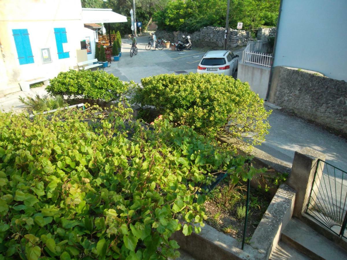Hodak Apartment Нерезине Екстер'єр фото