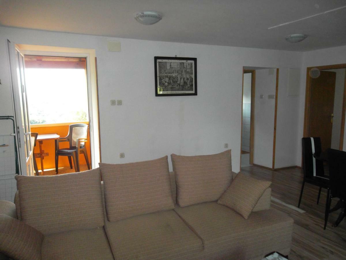 Hodak Apartment Нерезине Екстер'єр фото